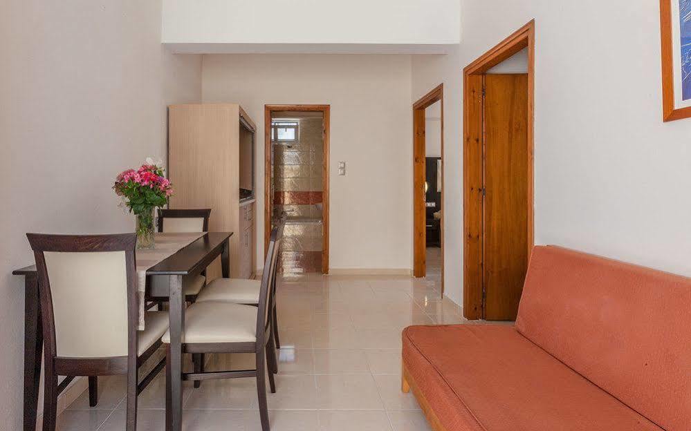 Cavo D' Oro Hotel 마르마리 외부 사진