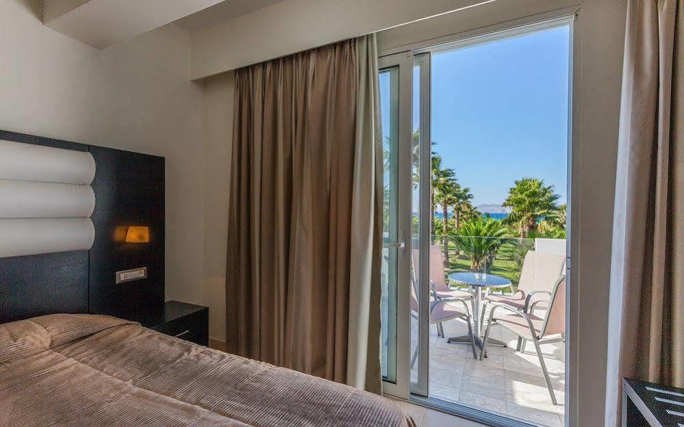 Cavo D' Oro Hotel 마르마리 외부 사진